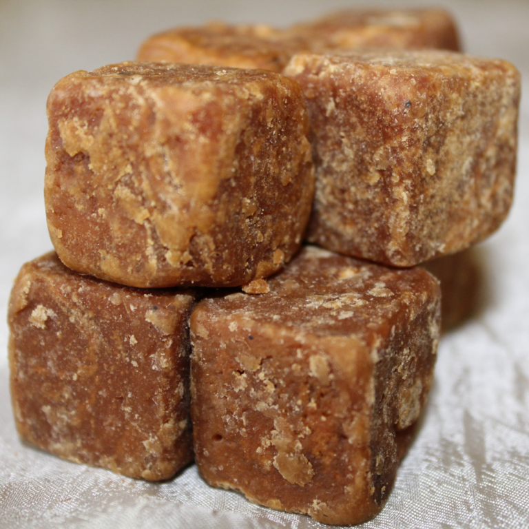 jaggery-cubes-gdpm